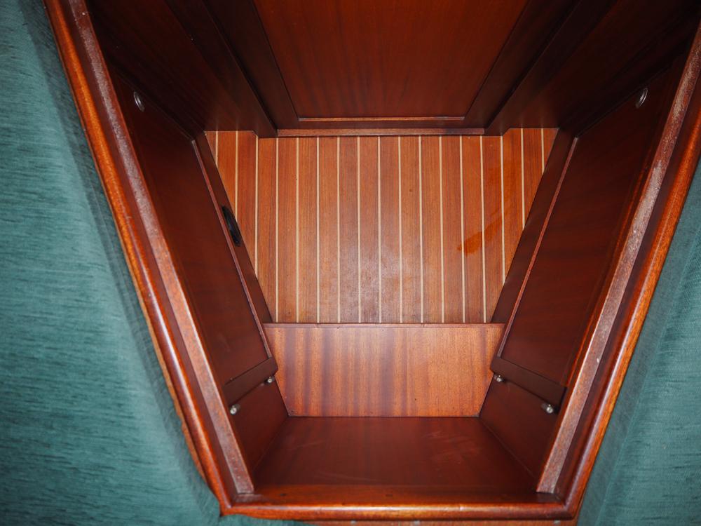 Fore ship, Accommodation